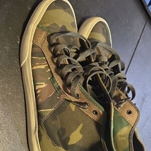DC Camouflage High-Top Sneakers